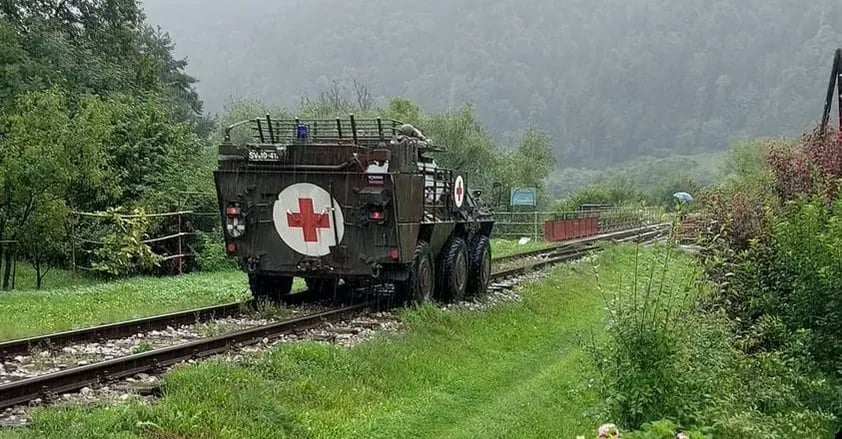 V vsej grozi, ki nam jo je povzročila narava tudi zgodbe upanja in solidarnosti