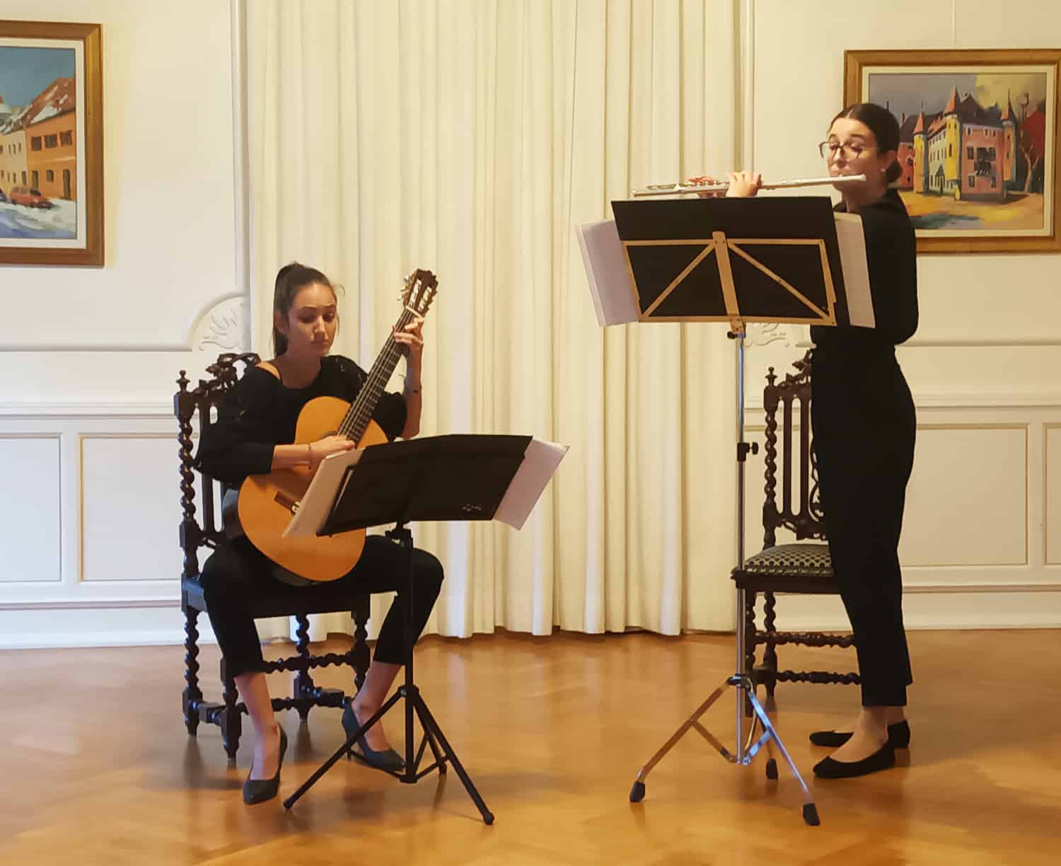 V Dvorcu Bukovje se je odvil prvi izmed štirih koncertov Jesenskih serenad