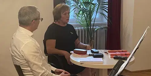 Predstavitev knjige Vijolična kačja pastirica v Dvorcu Bukovje