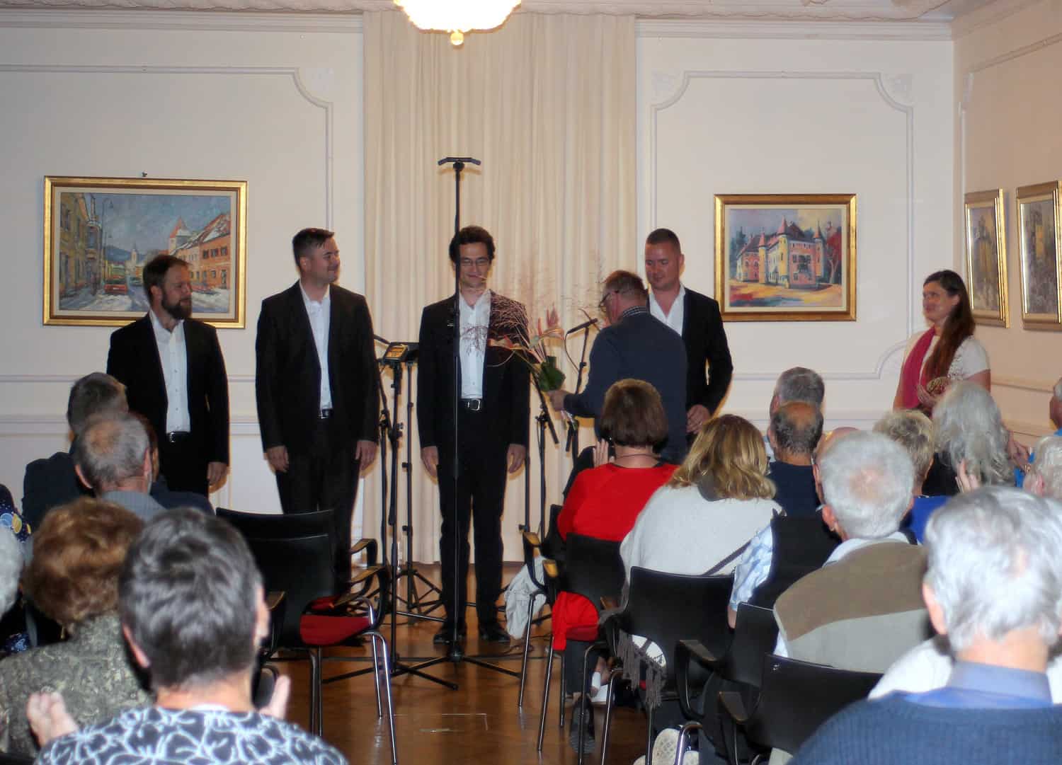 V Dvorcu Bukovje so se še z zadnjim koncertom zaključile letošnje Jesenske serenade