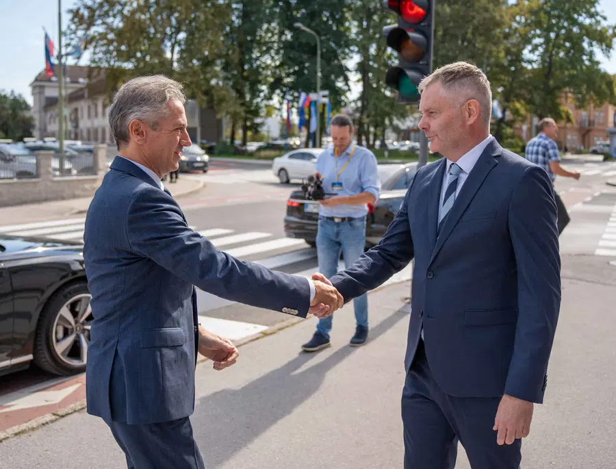 Golob na Koroškem napovedal vzpostavitev tehnične pisarne v Črni na Koroškem