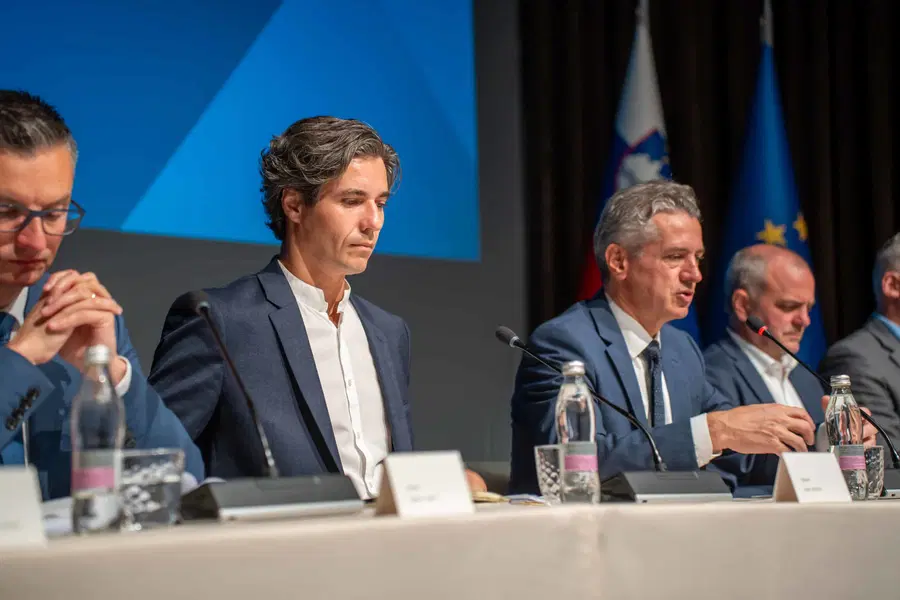 Minister Mesec za januar napovedal 8,2-odstotno uskladitev pokojnin