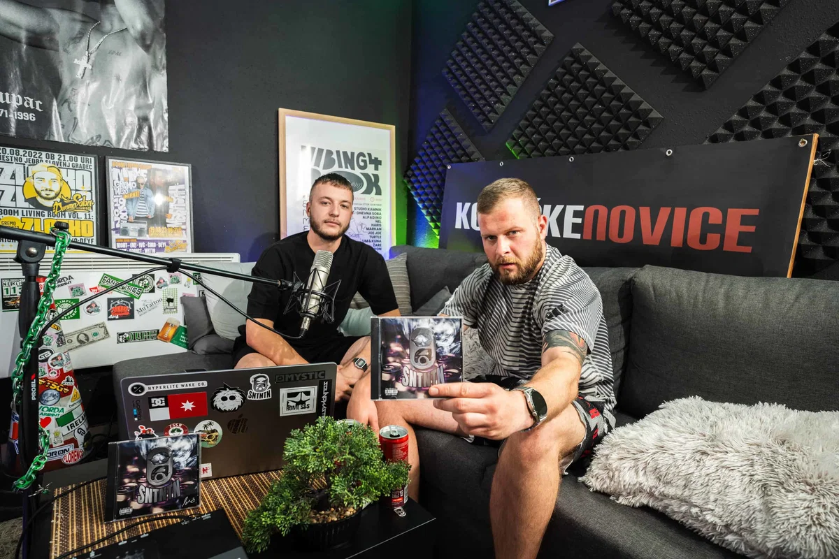 Enkrat mesečno bomo lahko ob nedeljah prisluhnili Koroškemu podcastu