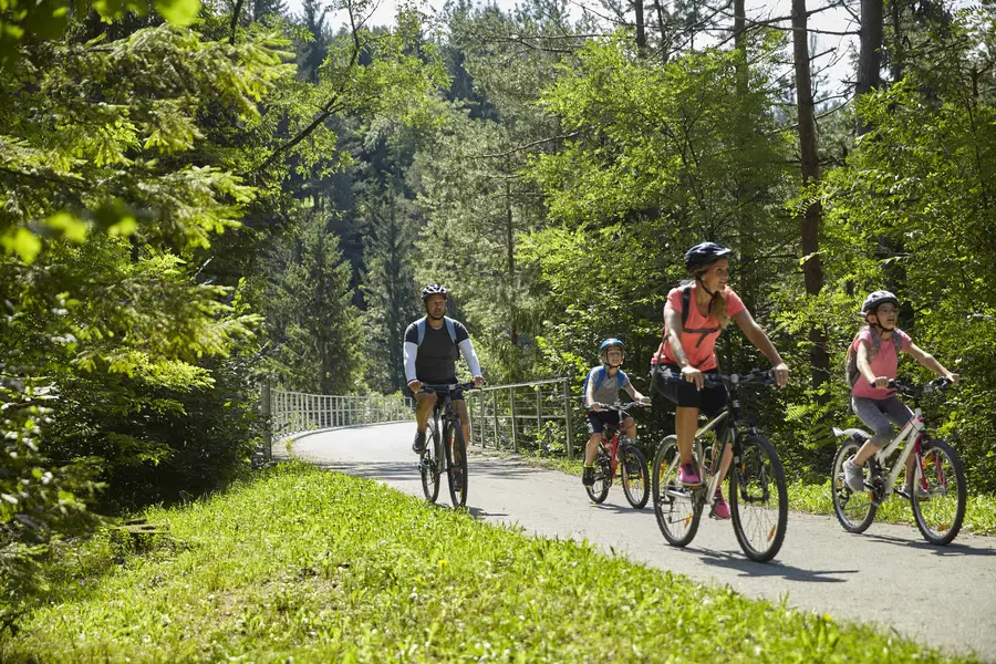 Video: Korošci vabijo na turistični obisk v našo zakladnico presenečenj