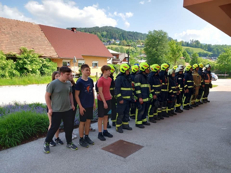 Postani gasilec, postani junak in se pridruži ravenskim gasilcem