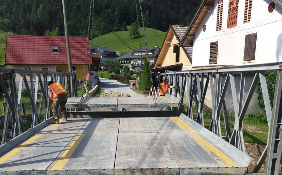 V Gornjem Doliču bodo demontirali most