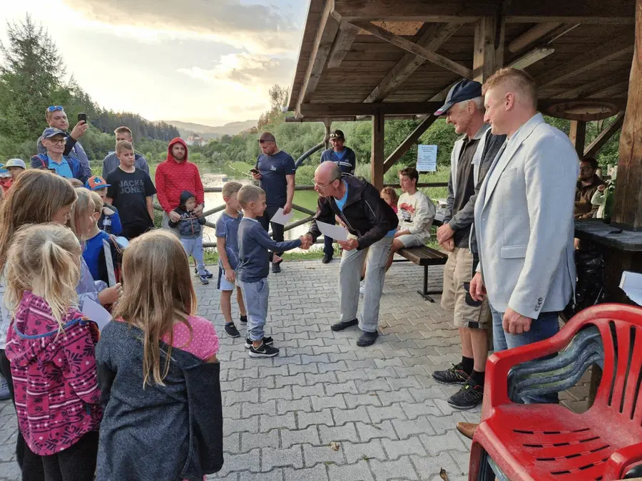 Živahen počitniški utrip na ribniku Brdinje