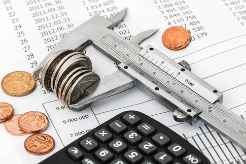 Poglobite se v svoje finance z brezplačnim programom Ljudske univerze Ravne