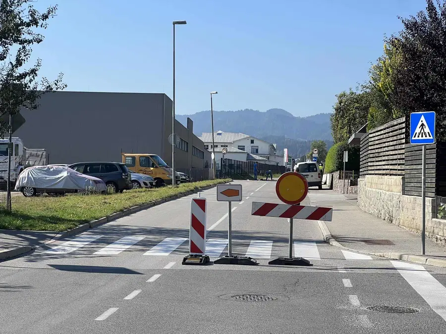 Popolna zapora ceste na območju Slovenj Gradca