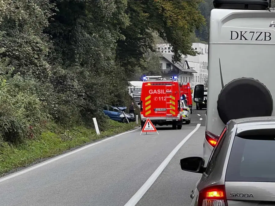Pozor: Do prometne nesreče je prišlo pred Pako pri Velenju