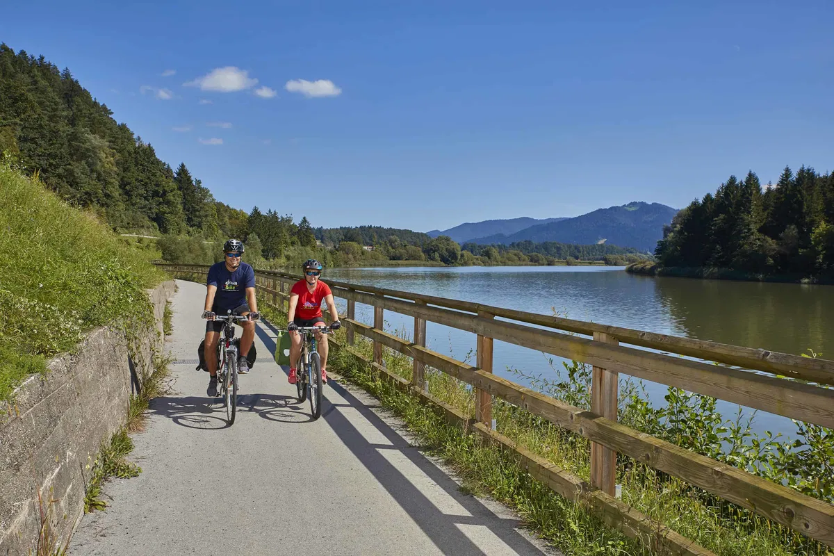 Koroška pušča sled na vsakem koraku. Tudi preko meja, predvsem pa v srcih ljudi, ki nas obiščejo