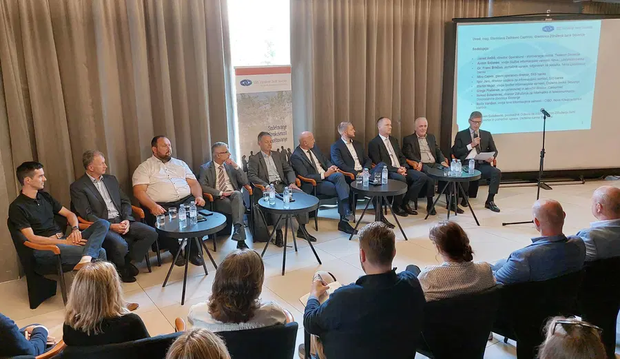 Kdo bo v prihodnje zaščitil državljana