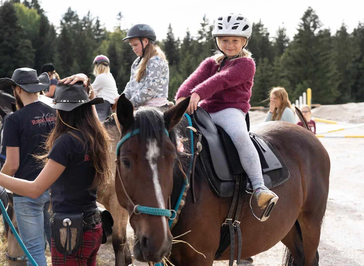 Dan odprtih vrat Konjeniškega kluba Slovenj Gradec je odpovedan