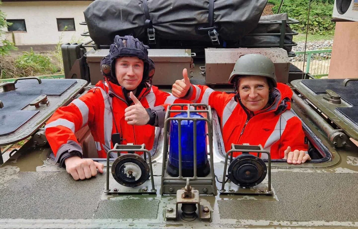 Ko ostaneš brez komunikacije, cest, elektrike, zdravil …