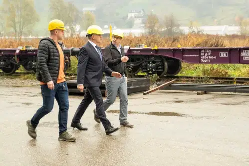 Predsednik Državnega sveta RS Marko Lotrič s sodelavci na delovnem obisku na Koroškem
