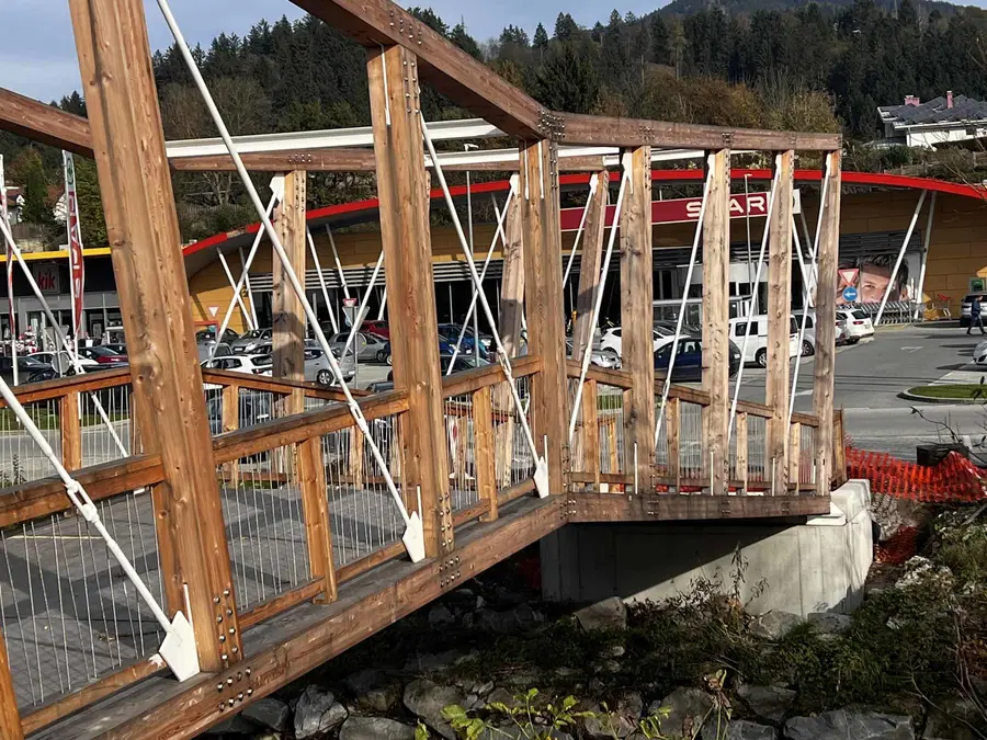 Za neuporabne slovenjgraške mostove predvideno preprojektiranje