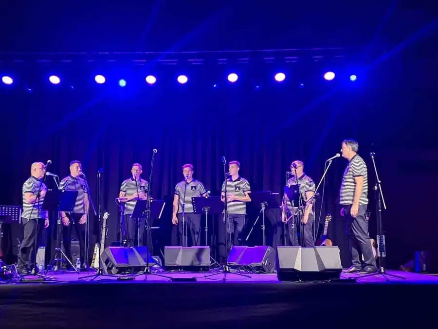 Dravograjski sekstet ponovno pripravil nepozabna Vandranja in napolnil dvorano Špic D