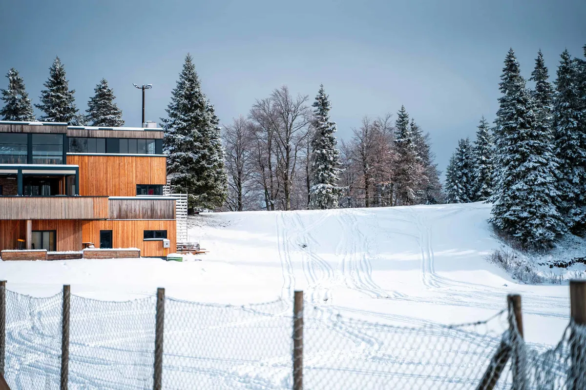 Gorski centri po obsežnih investicijah pripravljeni na novo sezono