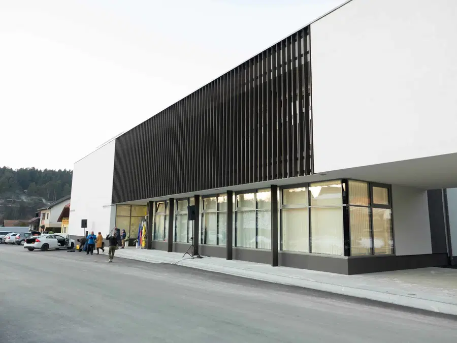 Vabljeni na komično dramo "Dva" v Vuzenico