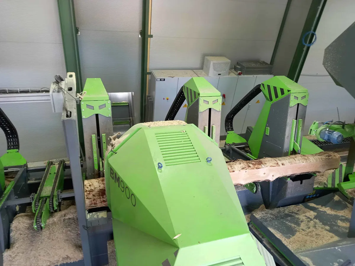 Uspešen začetek dela na novi žagi podjetja Lesoteka