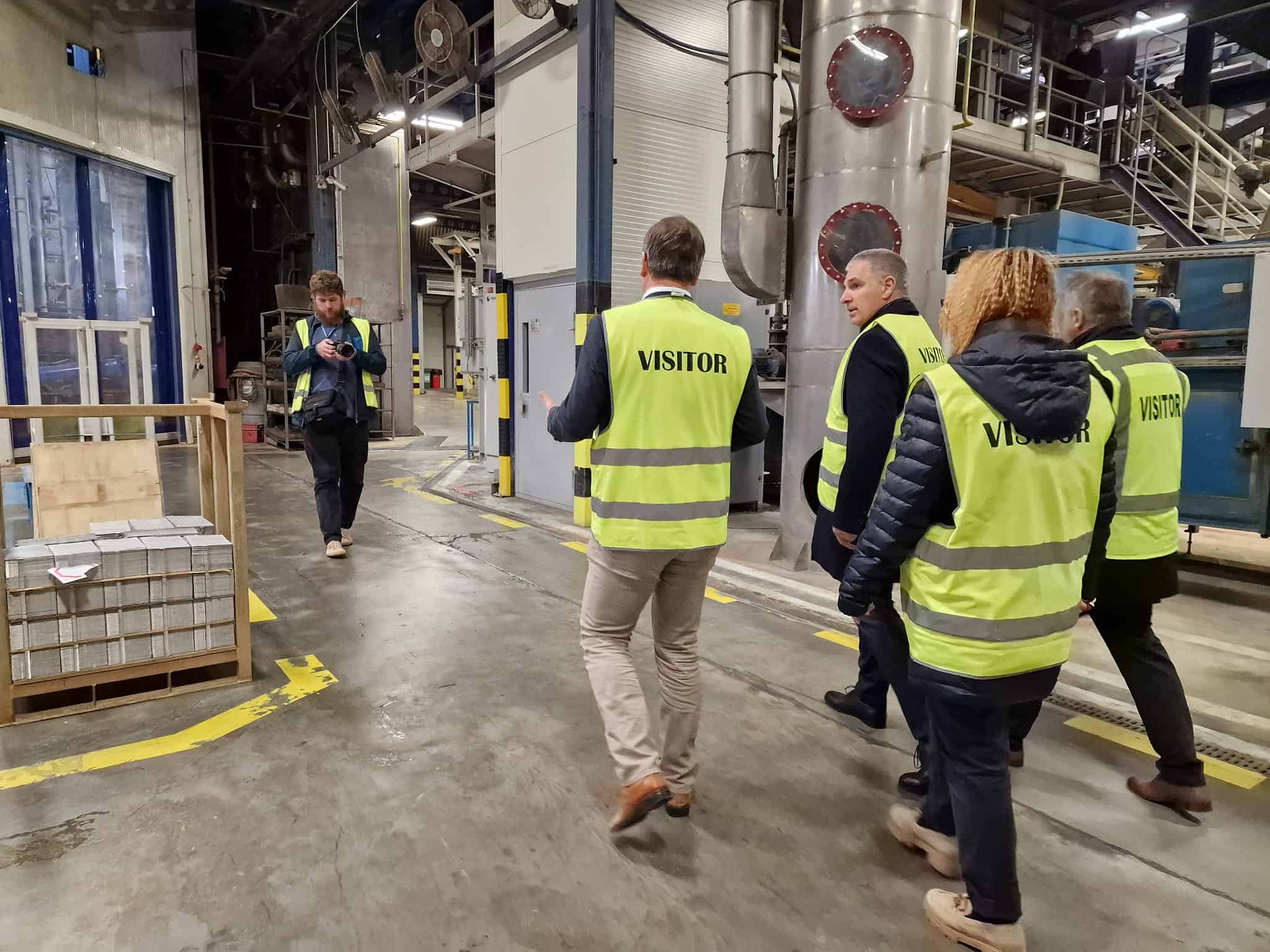 Državni svet včeraj na obisku pri koroških podjetjih in turistični kmetiji