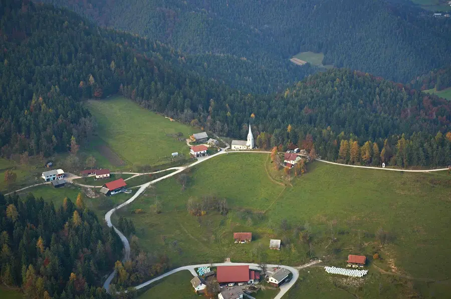 Iz Mestne občine Slovenj Gradec obveščajo, da bo zaprta cesta v Suhi dol