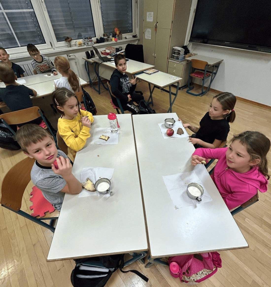 Tradicionalni slovenski zajtrk 2023 na Ravnah na Koroškem