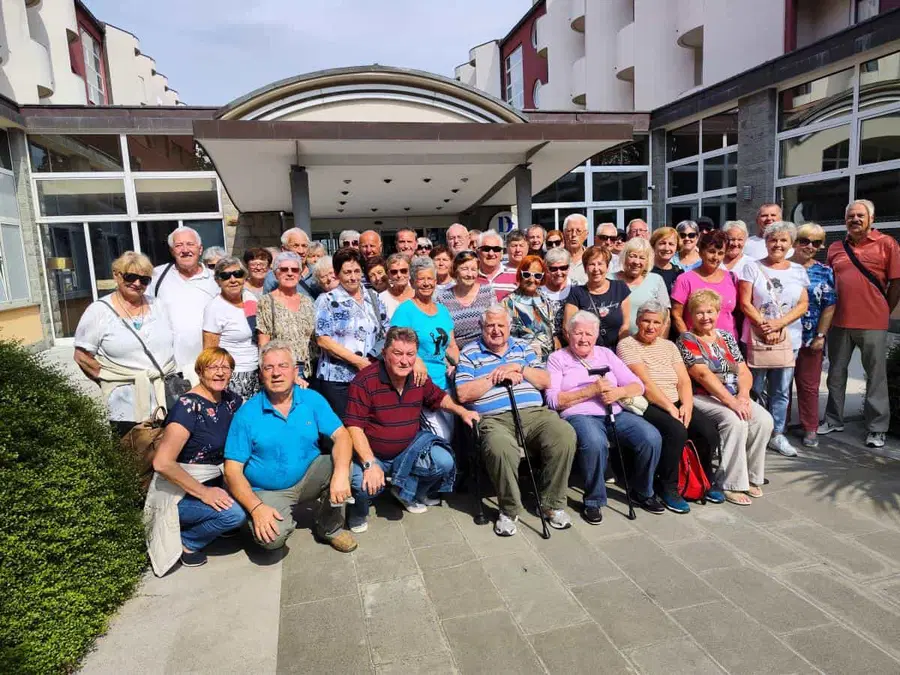 Člani Društva upokojencev Ravne aktivni na različnih področjih