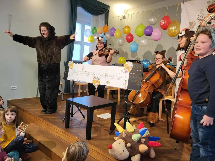 V okviru Koroškega pokrajinskega muzeja je potekala prva glasbena delavnica za najmlajše