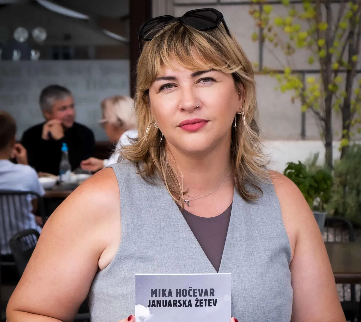 V Knjižnici Ksaverja Meška bo predstavitev knjige Januarska žetev izpod peresa Mike Hočevar