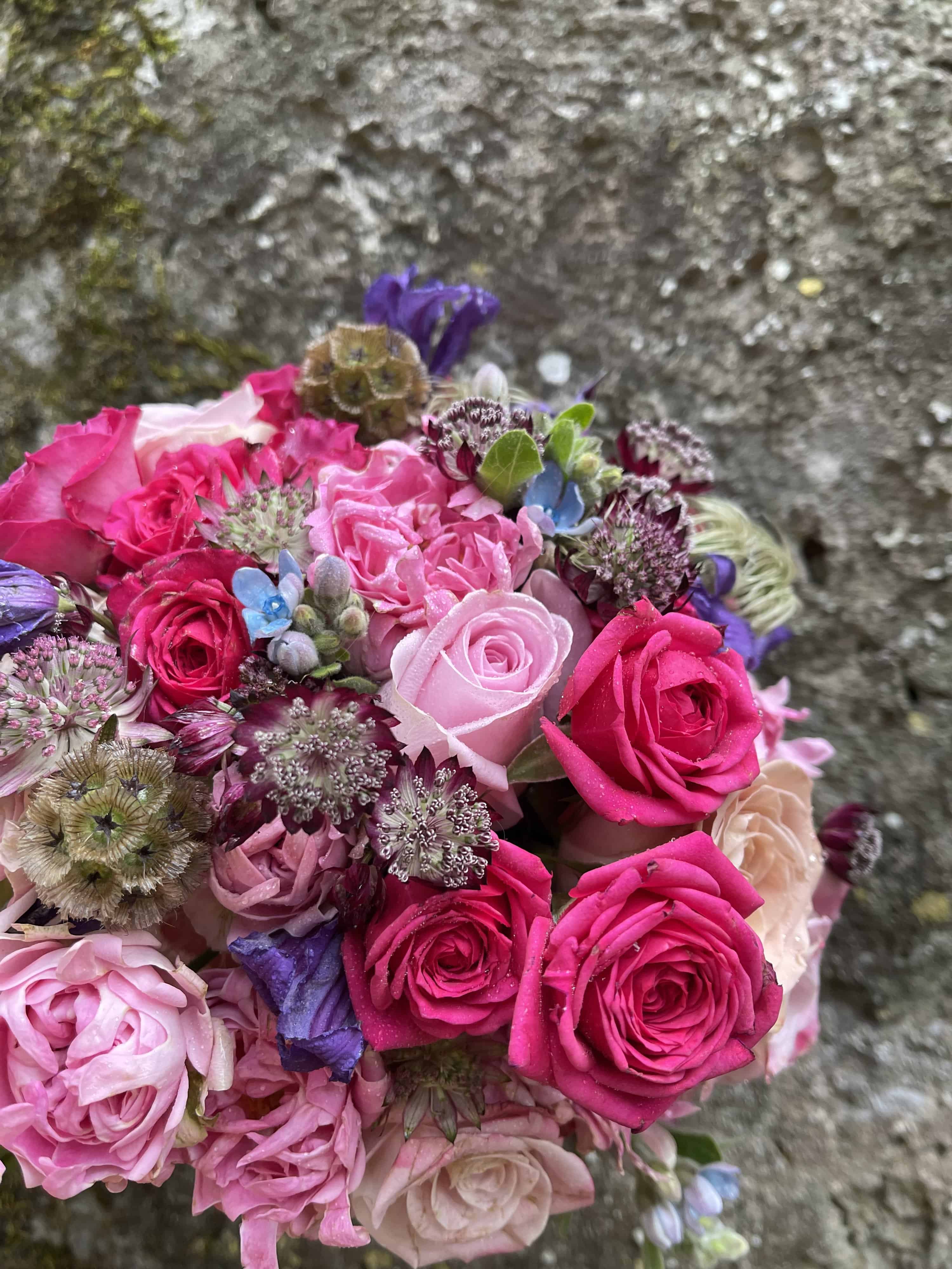 Danes praznujejo zaljubljenci, za valentinovo se obdaruje tretjina Slovencev