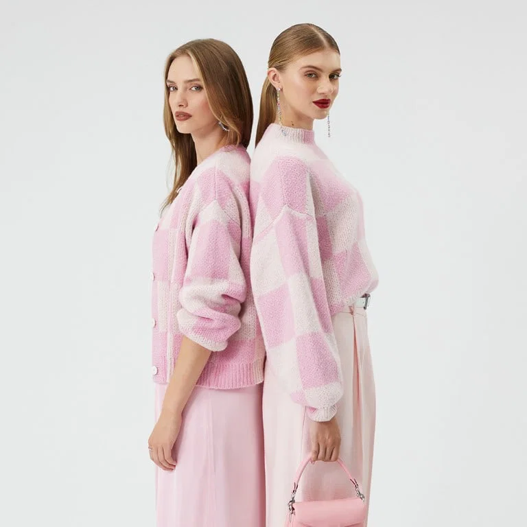 Začutite modni utrip in poslušajte mnenje stilistov