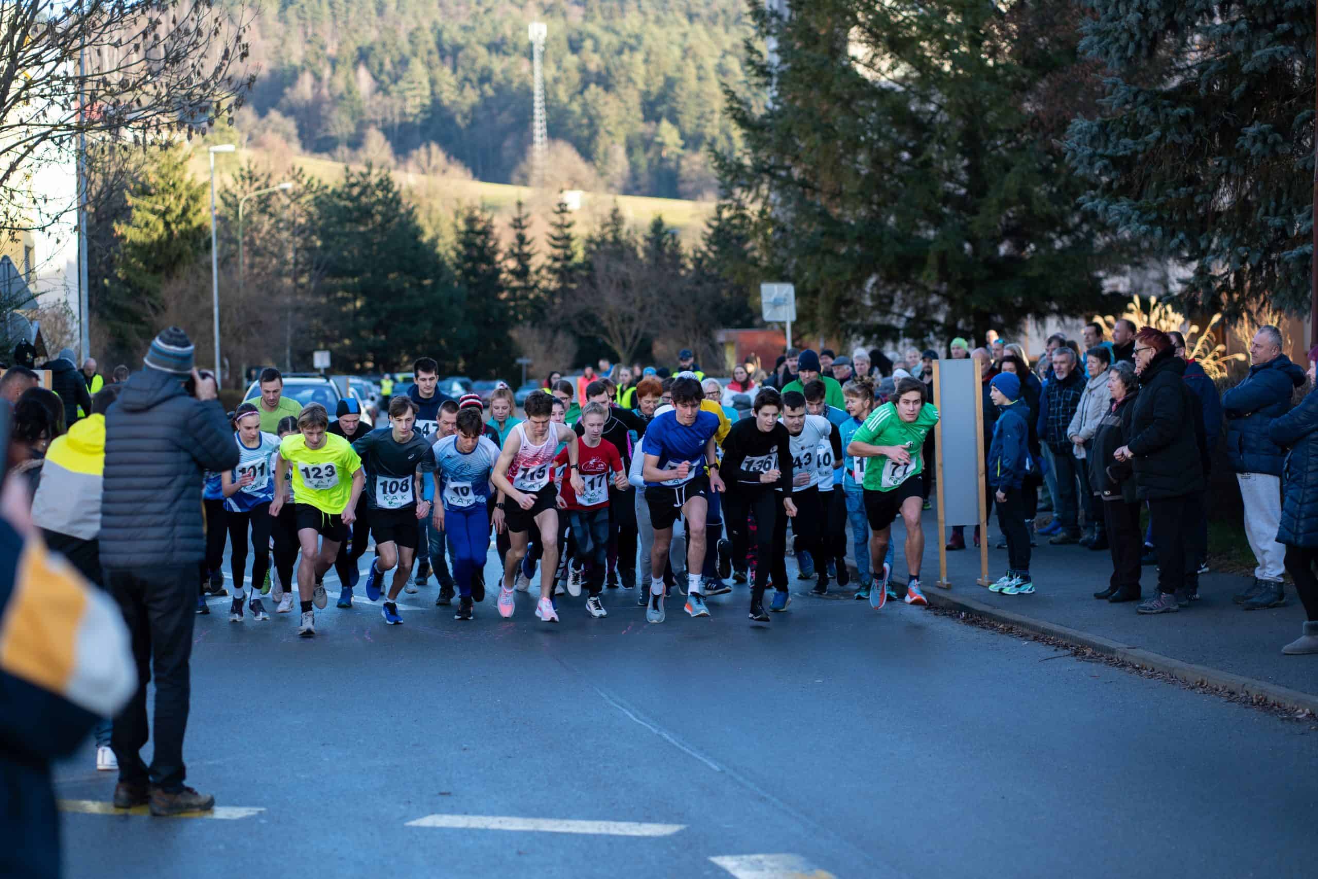 Na Ravnah jutri jubilejni, 30. tradicionalni silvestrski tek