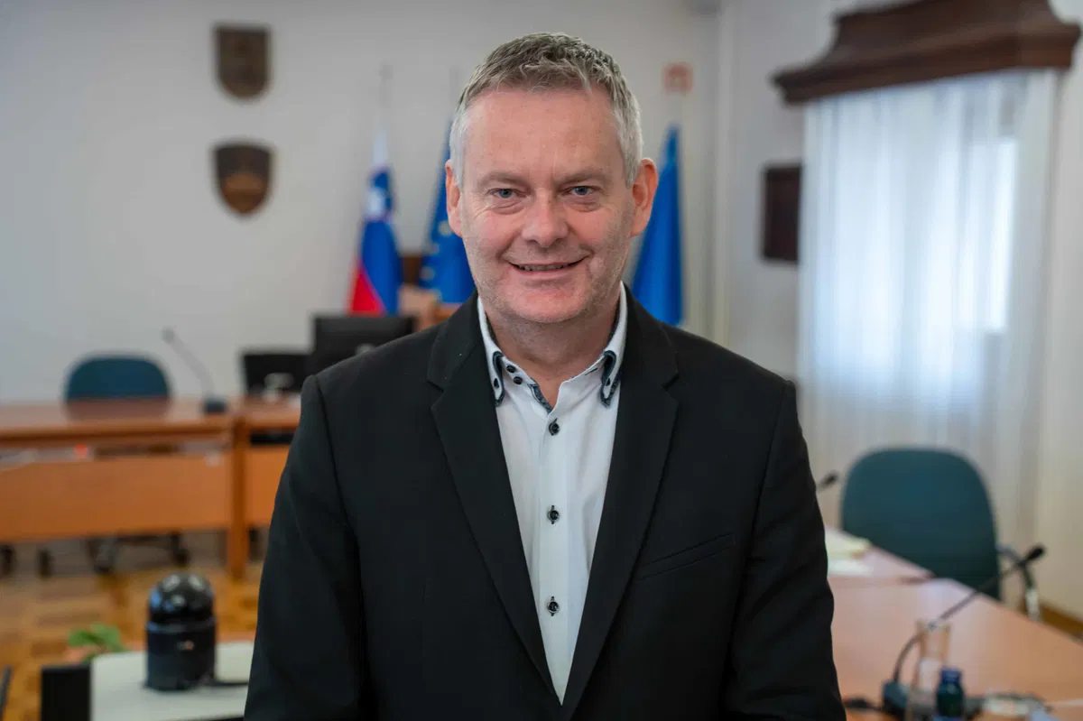 Občanke in občani MO Slovenj Gradec zadovoljni z vodenjem župana in prihodnjimi projekti