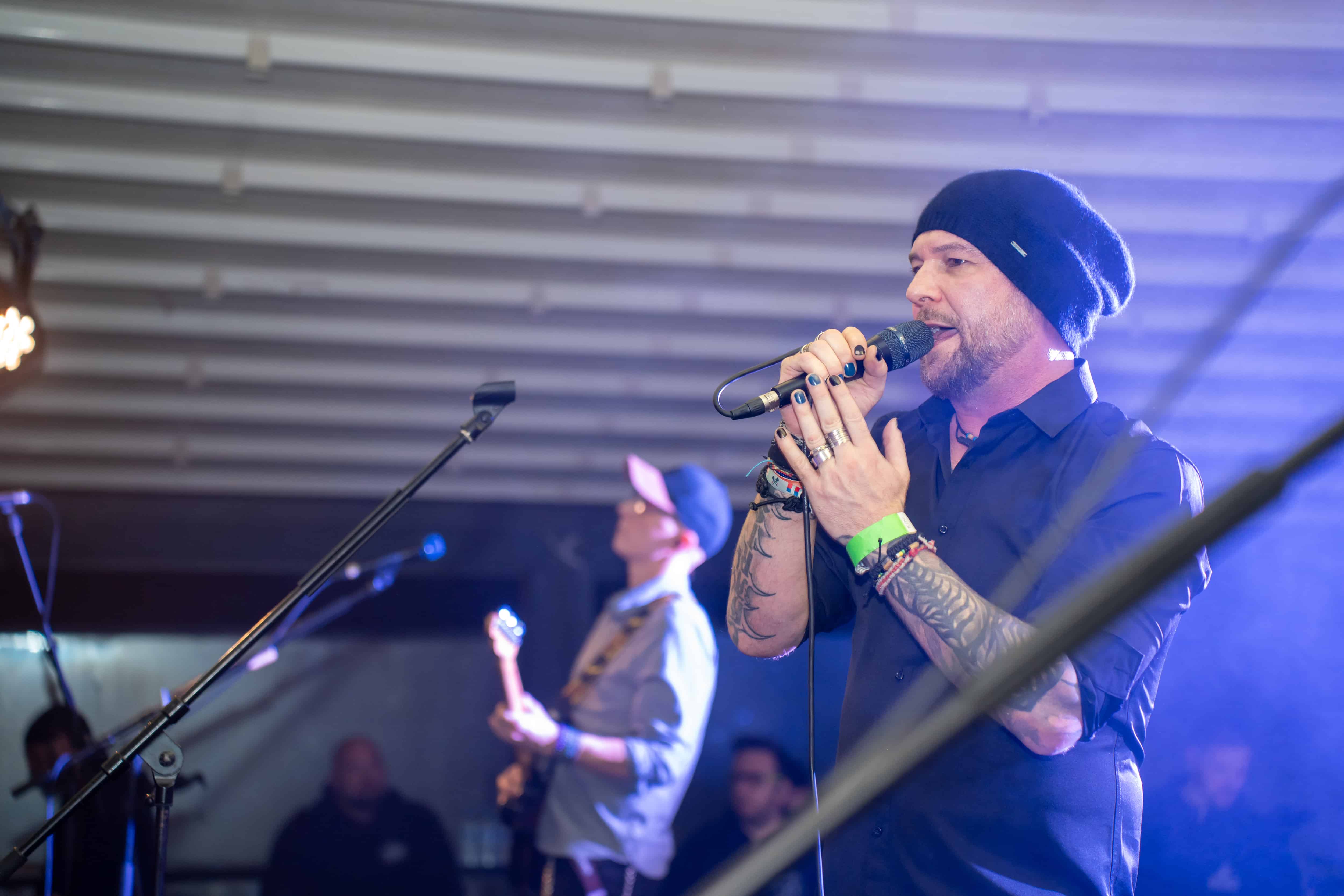 Tresla se bo cela Koroška, v Dravograd prihaja Siddharta