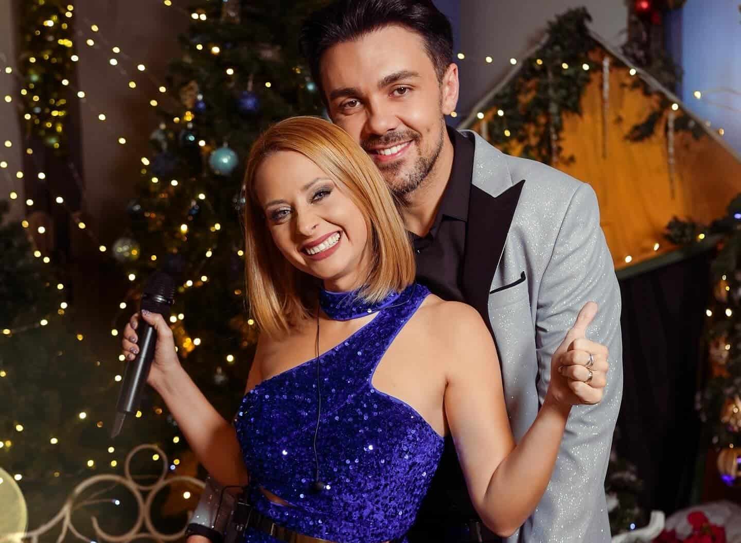 Čarobni december v Slovenj Gradcu razveseljuje z obiskom Božička in koncertom Maraaya