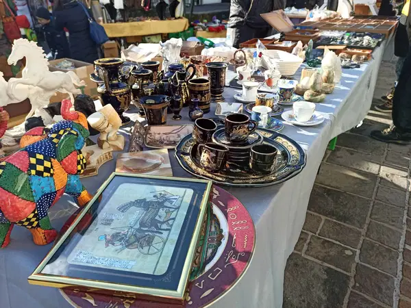 Sejem starin se vrača na Ravne