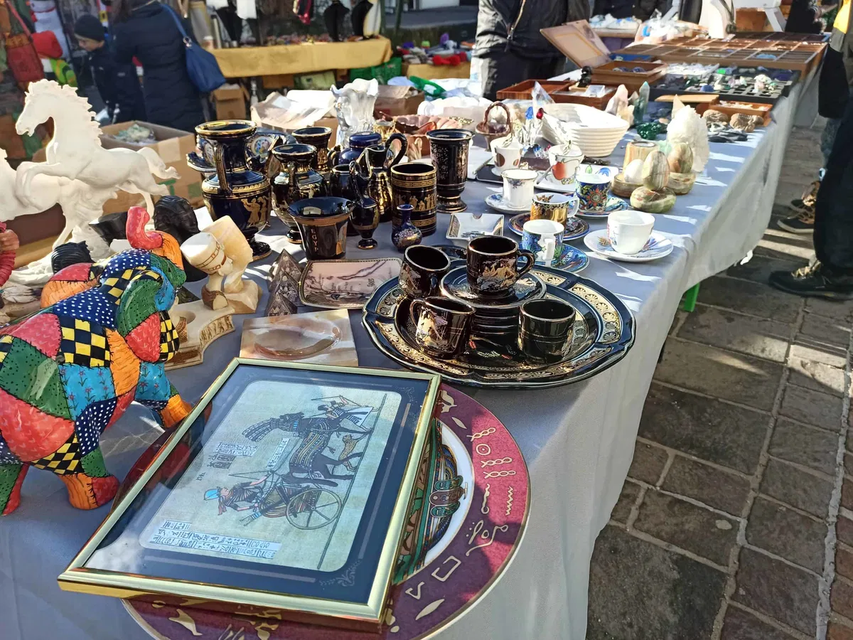 Sejem starin se vrača na Ravne