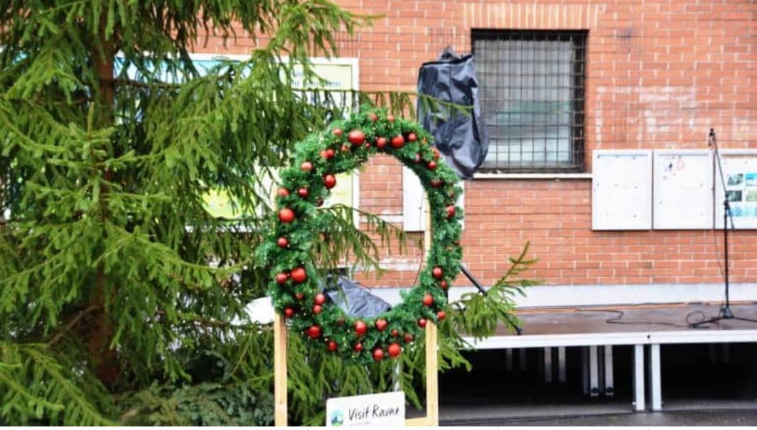 Na Ravnah bo potekala čarobna Adventna tržnica in sejem starin