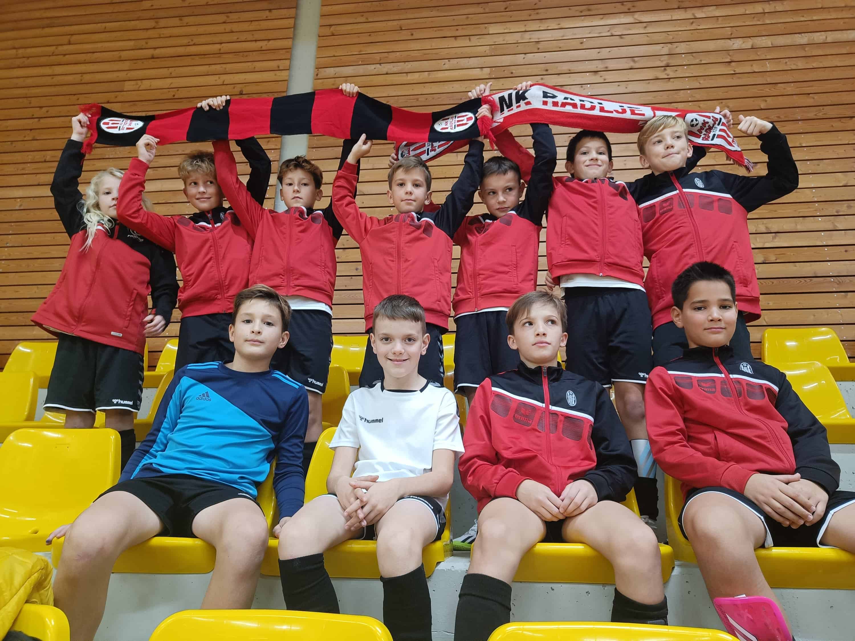 Mladi nogometaši NK Radlje uspešni na 19. memorialu Danila Gostenčnika