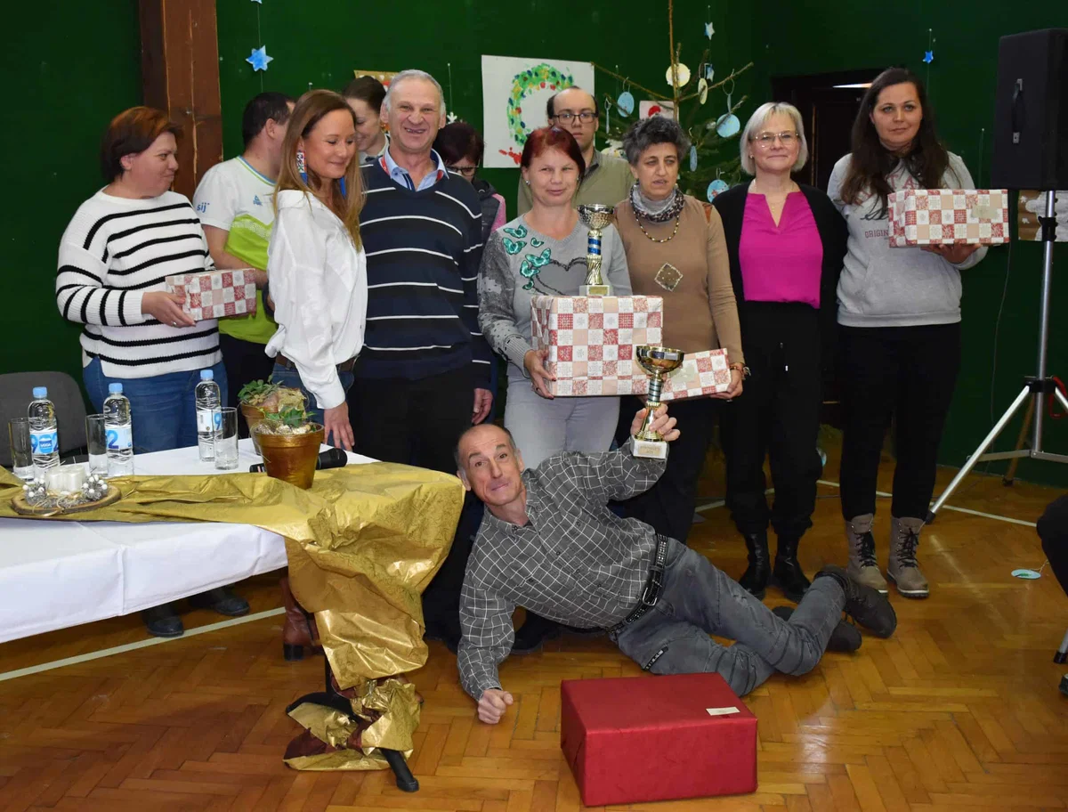 Štefka Kajnc in Simon Fujs sta športnika leta v CUDV Črna na Koroškem (FOTO)