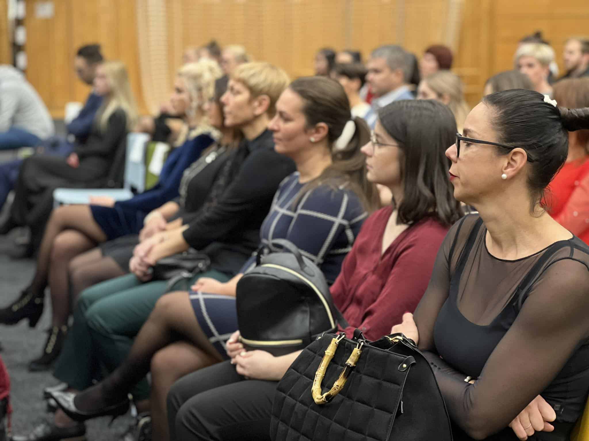 Svečana podelitev diplom 69 diplomantom in diplomantk Višje strokovne šole Slovenj Gradec