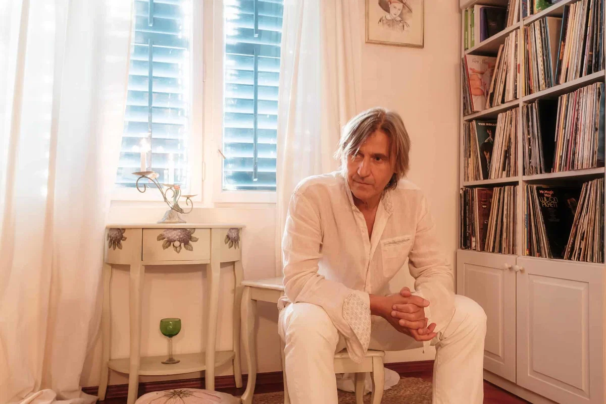 Umrl hrvaški glasbenik Jurica Popović