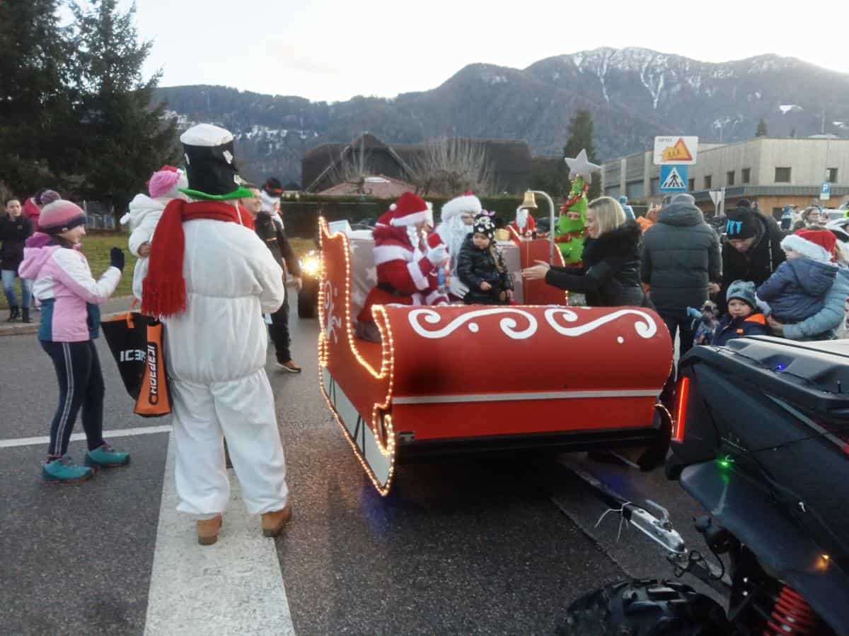 Božičkovo potovanje v družbi štirikolesnikov (FOTO)