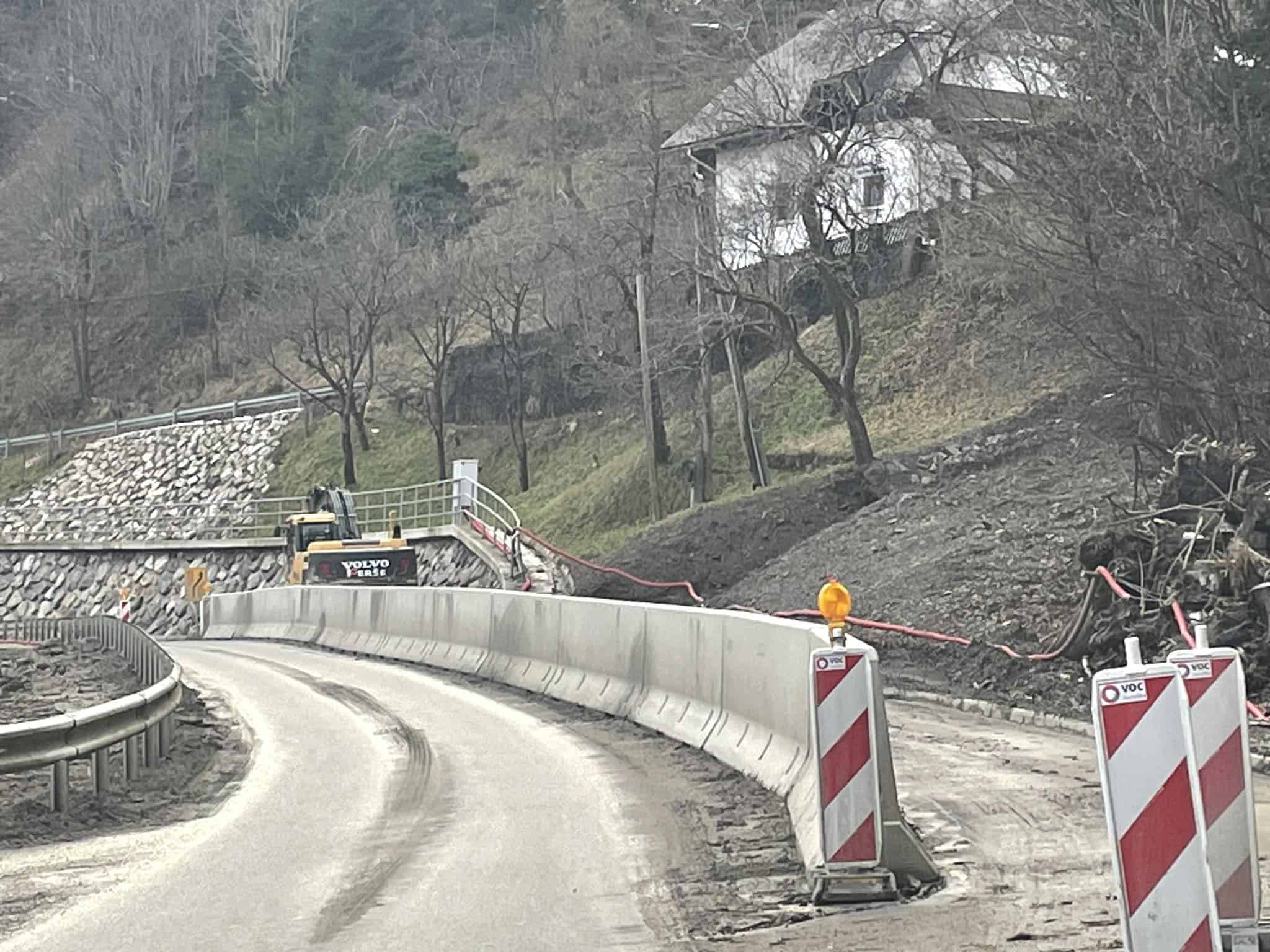 Sanacija grap na območju Nužijevega plazu se je zavlekla