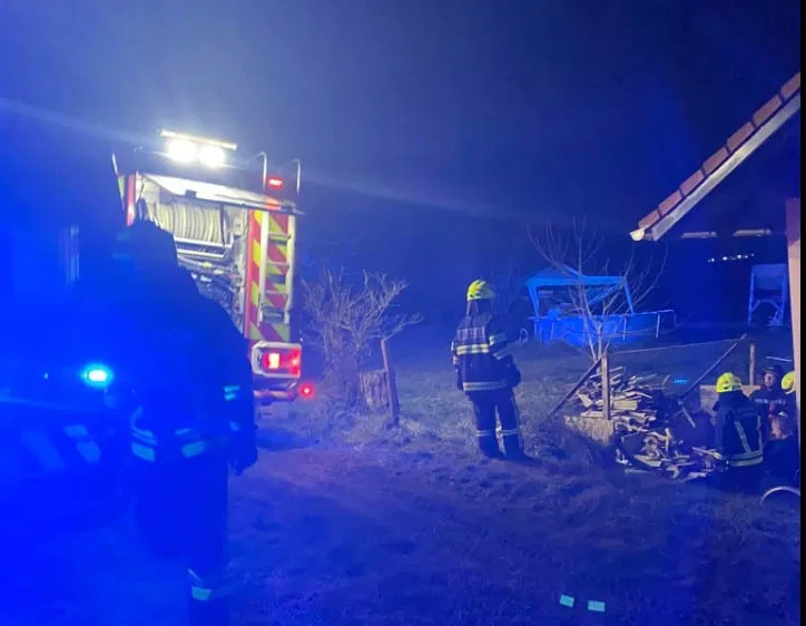 Gasilci posredovali v Podgorju zaradi eksplozije, ki je povzročila požar