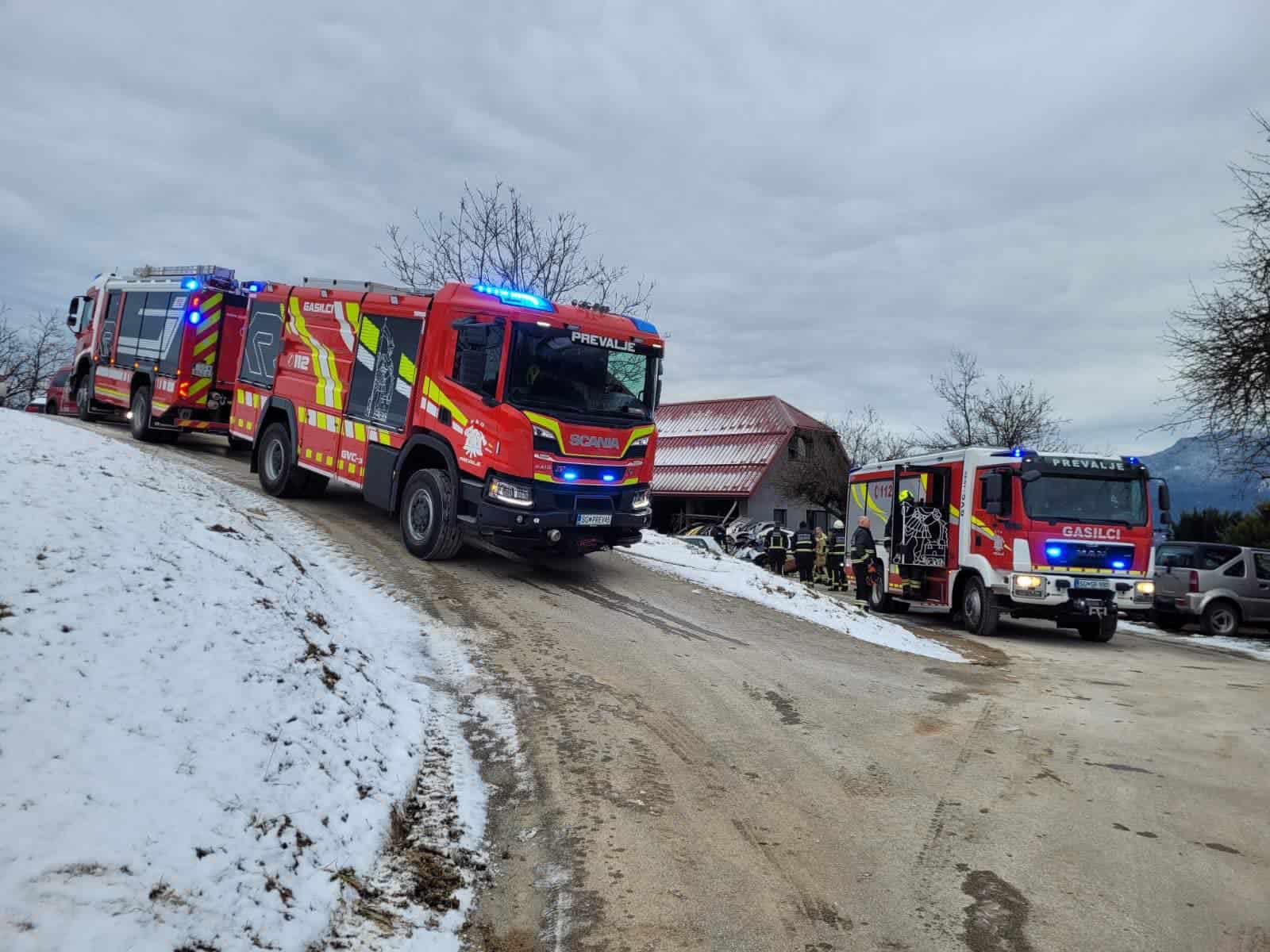 Na Prevaljah je zagorelo v lakirnici avtokleparske delavnice