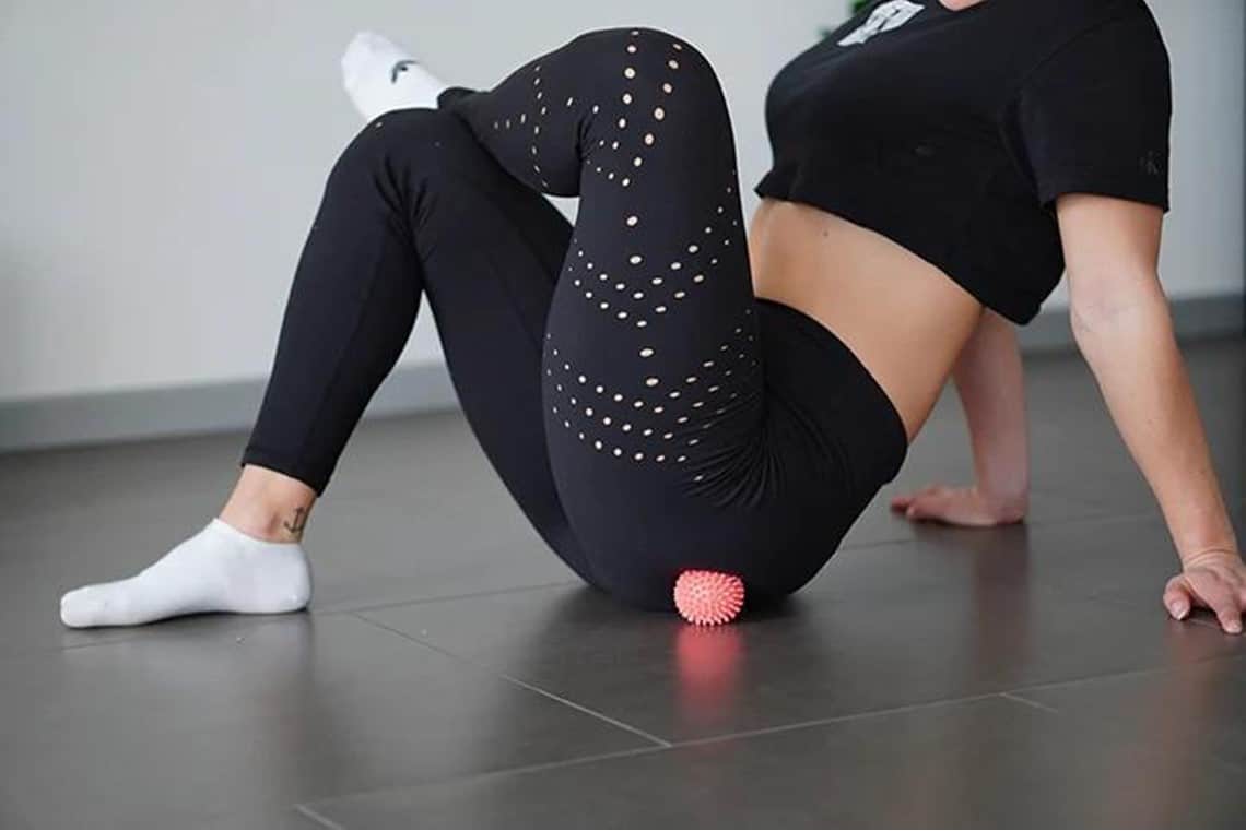 Masažni valjček: Odkrijte sprostitev in udobnost za vaše mišice