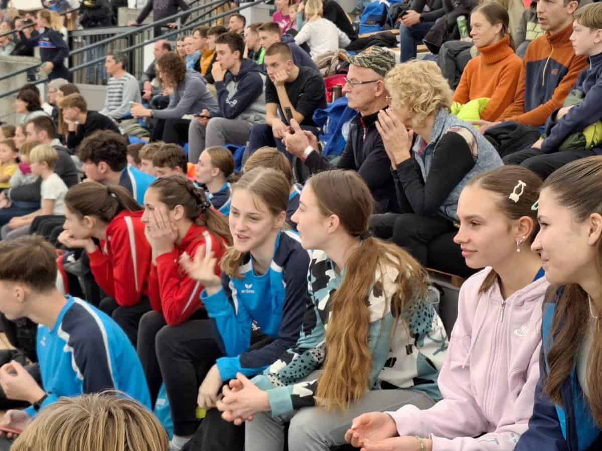 Navdušujoč vikend atletskega tekmovanja: Koroški atleti na dveh mitingih preizkušali svojo formo (FOTO)