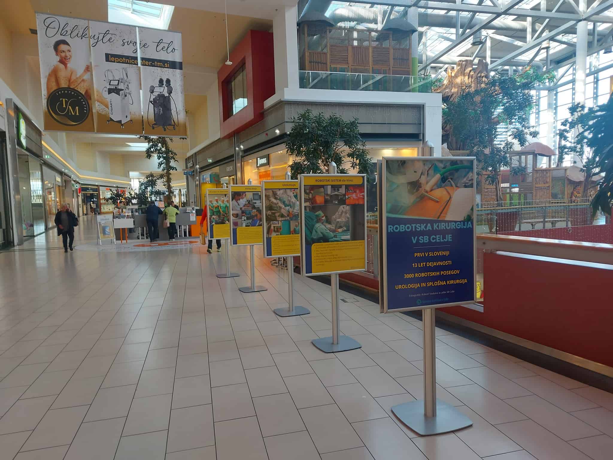 V celjskem pediatričnem urgentnem centru grozil zaposlenim